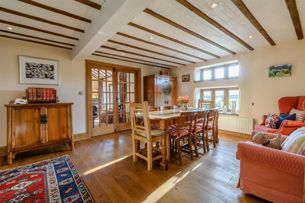 8457031-interior14-800.jpg