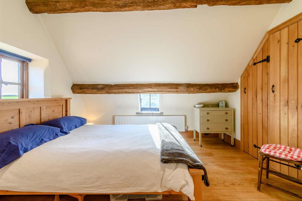 8457031-interior02-800.jpg