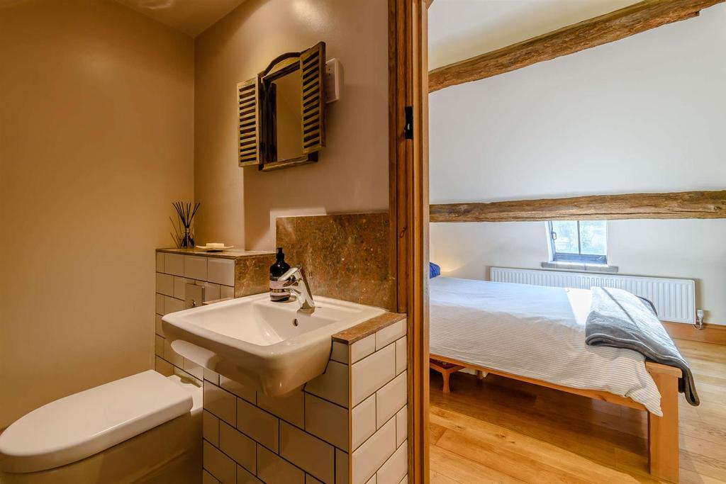 8457031-interior03-800.jpg