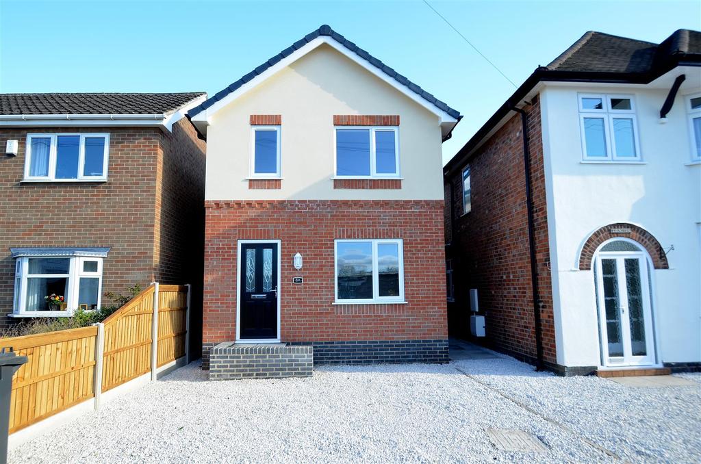 Barton Road, Long Eaton 3 bed detached house £215,000