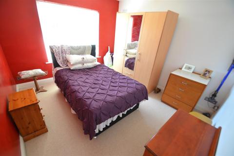 3 Warwick Road, Long Eaton, Nottingham, NG10 2EB