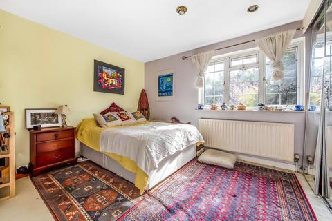 20 Brunswick Grove, Cobham, KT11 1HP
