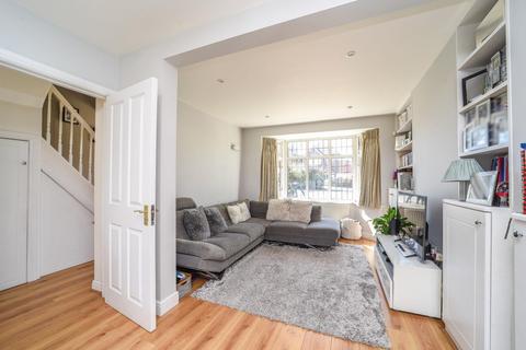 81 Dickerage Road, Kingston Upon Thames, KT1 3SR