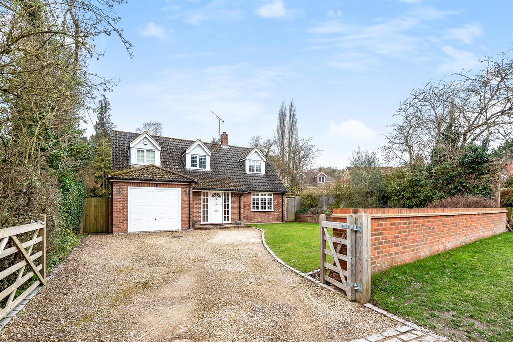 Marlow Bottom, Marlow Bottom 4 bed detached house £900,000