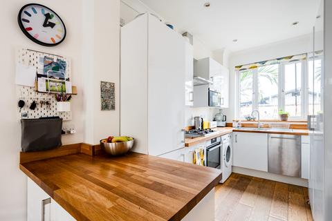 12 Jacaranda Grove, London, E8 3BA