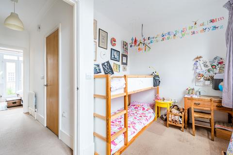 12 Jacaranda Grove, London, E8 3BA