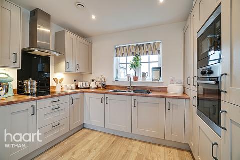 21 Butcher Row, Witham, CM8 1YR