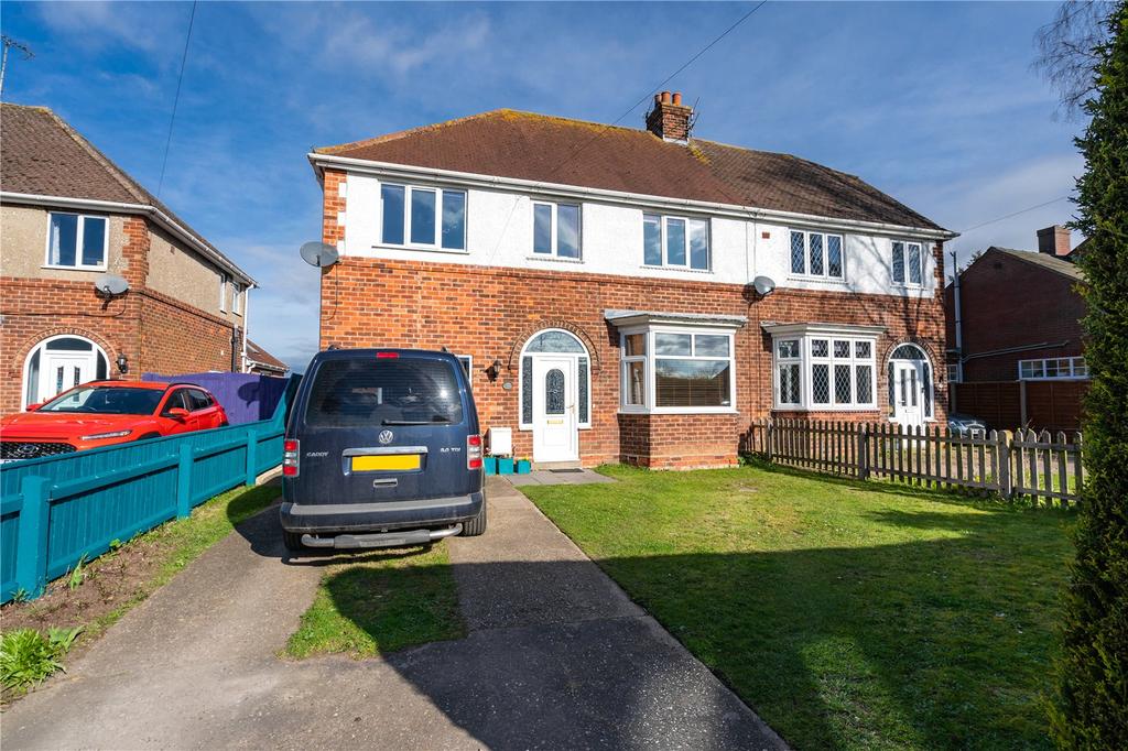Yarborough Road, Keelby, Grimsby, DN41 5 bed semidetached house £265,000