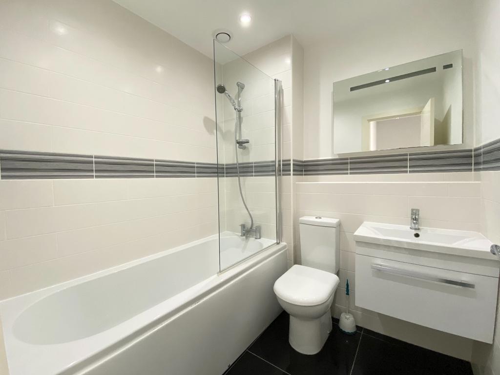 2nd Floor - Bathroom