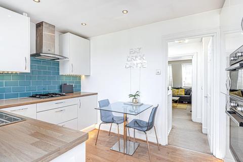 25b Dalling Road, London, W6 0JD