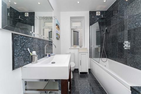 Flat 1, 7 Westbury Road, London, W5 2LE