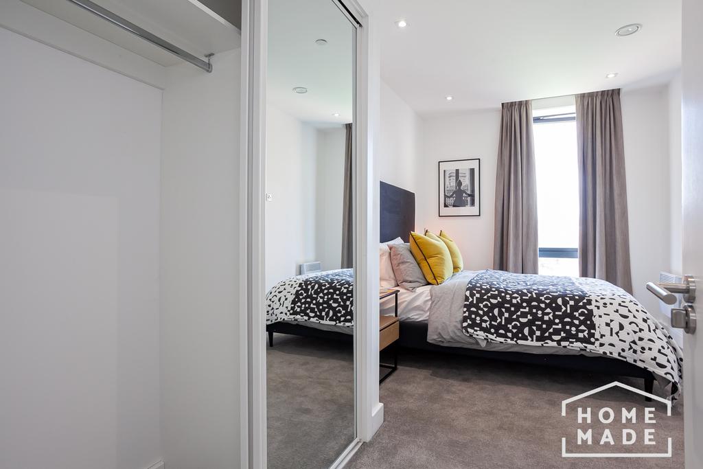 2bed show (59)-min.jpg