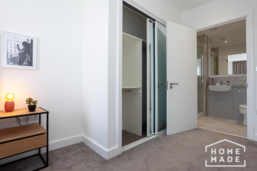 2bed show (45)-min.jpg