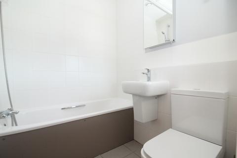 12 Bodiam Close, Gillingham, ME8 6XF