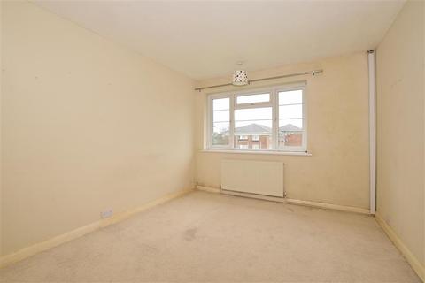 12 Felbridge Close, Sutton, SM2 5QH