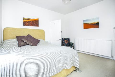 41b Myrtle Road, London, W3 6DY