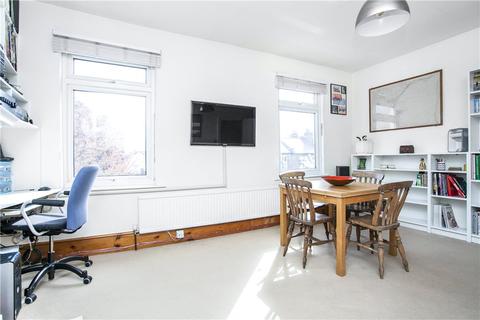 41b Myrtle Road, London, W3 6DY