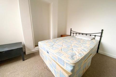 3 bedroom terraced house to rent, Roslyn Road, Tottenham, N15