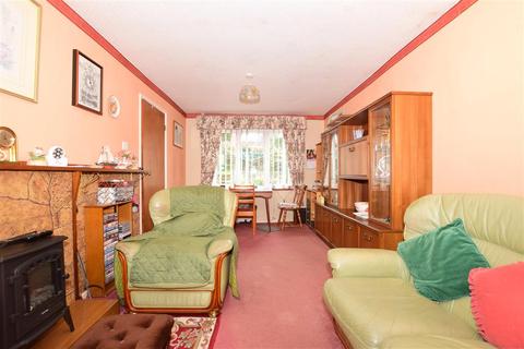 210 Hunt Road, Tonbridge, TN10 4BJ