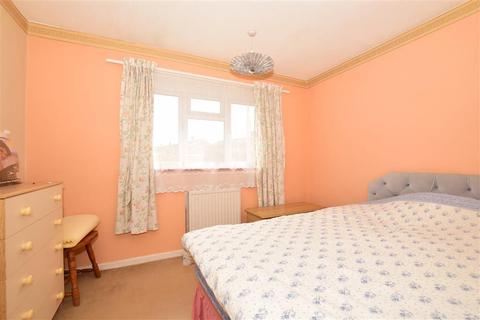 210 Hunt Road, Tonbridge, TN10 4BJ