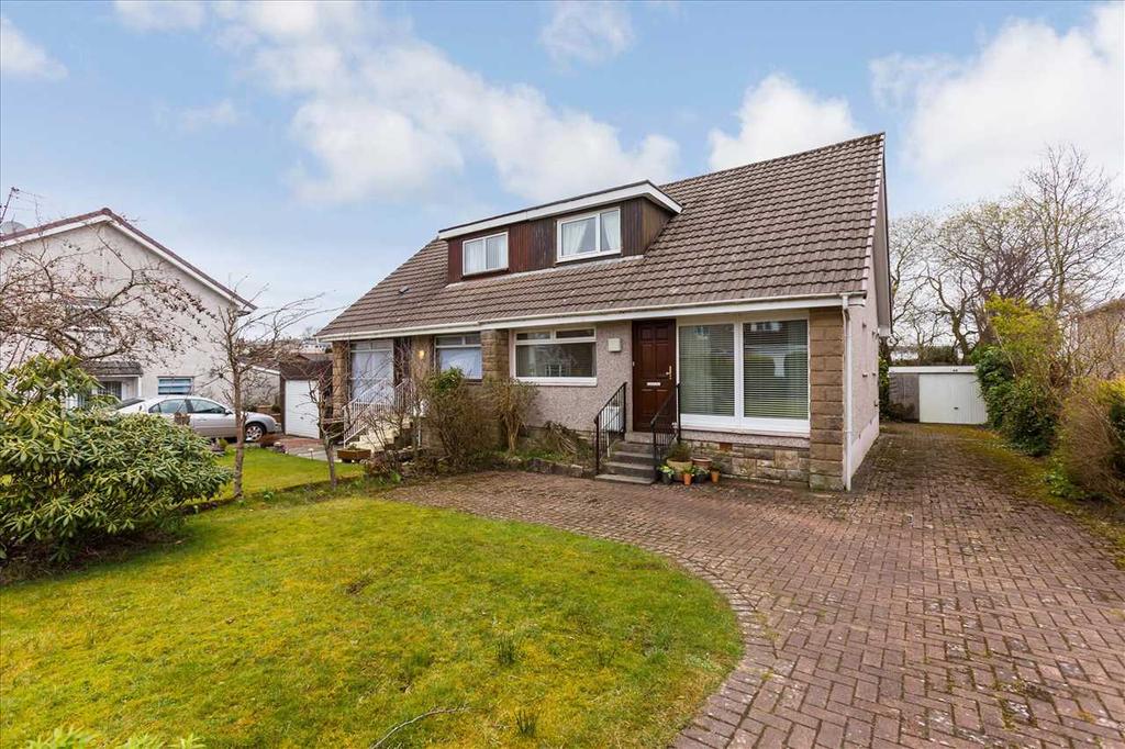 Dunedin Drive, Hairmyres, EAST KILBRIDE 3 bed semidetached house £