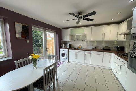 15 Buchanan Drive, Finchampstead, Wokingham, RG40 4EF