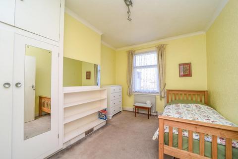 19 Cambridge Road, New Malden, KT3 3QE