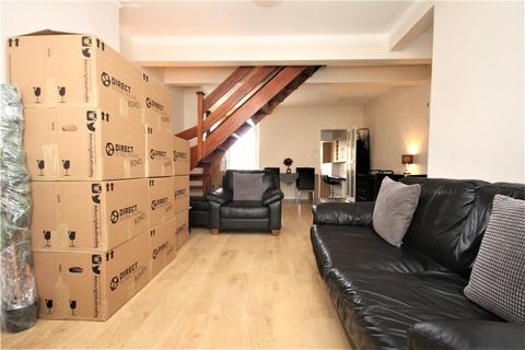 29 Haslemere Road, Thornton Heath, CR7 7BF