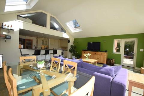 90 Hill Road, Watlington, OX49 5AF