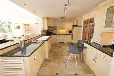 90 Hill Road, Watlington, OX49 5AF