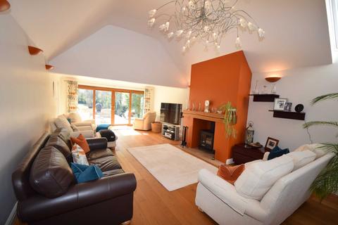 90 Hill Road, Watlington, OX49 5AF