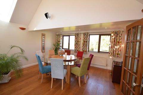 90 Hill Road, Watlington, OX49 5AF