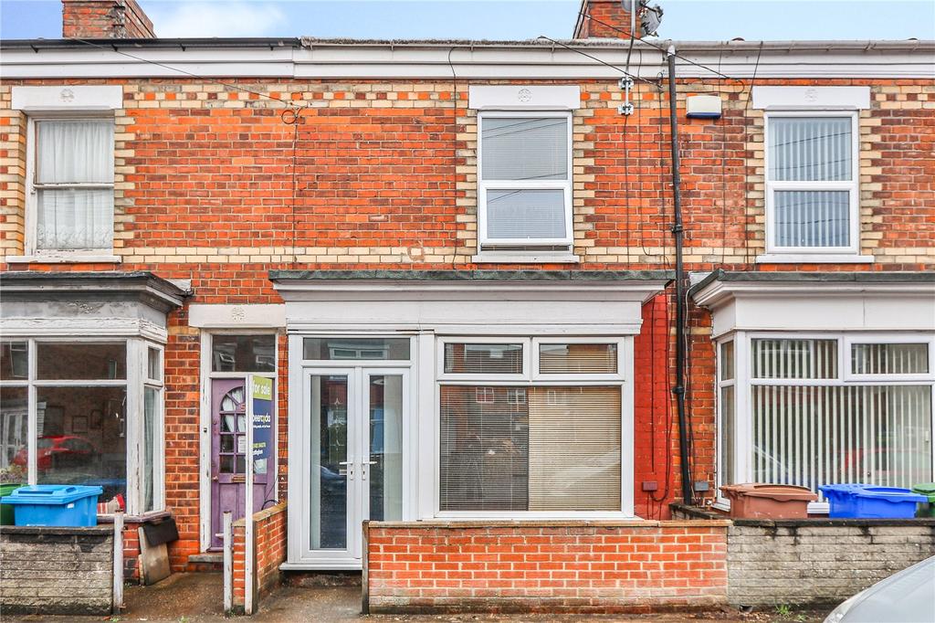 Cornwall Street, Cottingham, HU16 2 bed terraced house £125,000