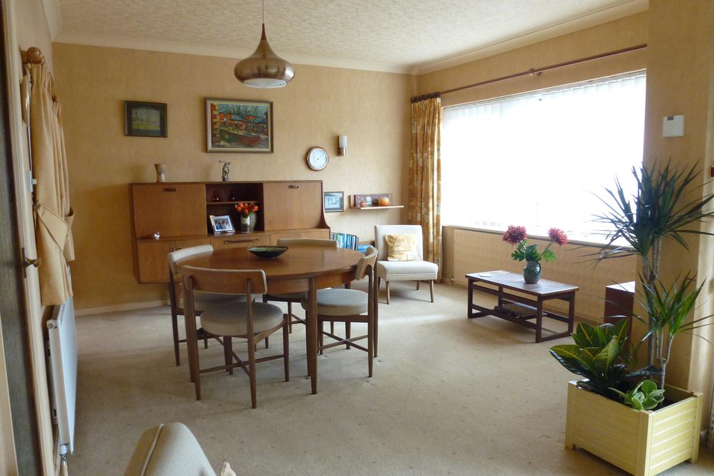 PARKGATE DRIVE, LEYLAND PR25 3 bed detached house £375,000