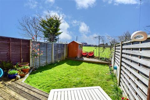42 Semple Gardens, Chatham, ME4 6QD