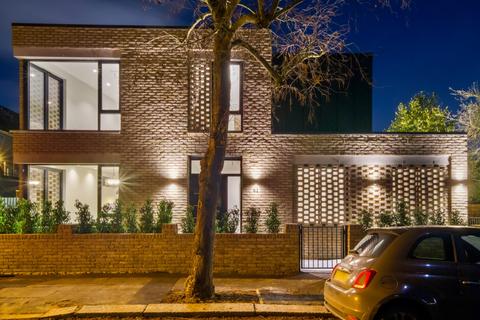 61 Ranelagh Road, London, W5 5RP
