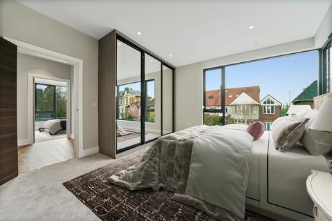 61 Ranelagh Road, London, W5 5RP
