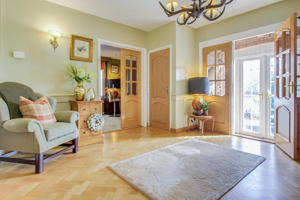 Oakham Road, Tividale, B69 4 bed detached house £550,000
