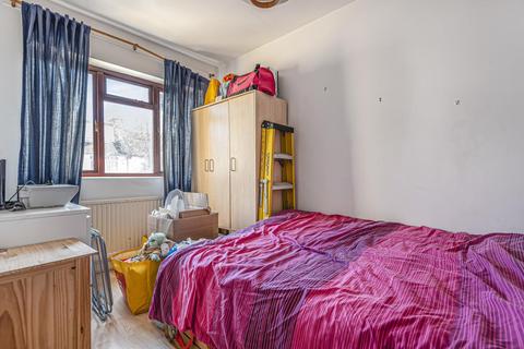 79 Bickersteth Road, London, SW17 9SH