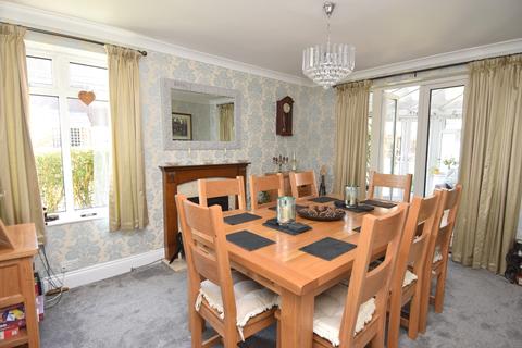 45 Windsor Road, Durrington, Salisbury, SP4 8HG