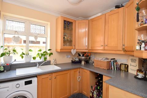 45 Windsor Road, Durrington, Salisbury, SP4 8HG