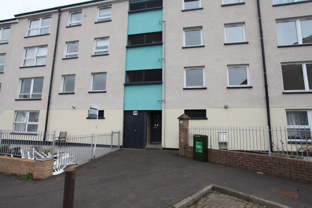 Westburn Park, Sighthill, Edinburgh, EH14 3 bed flat £745 pcm (£172 pw)