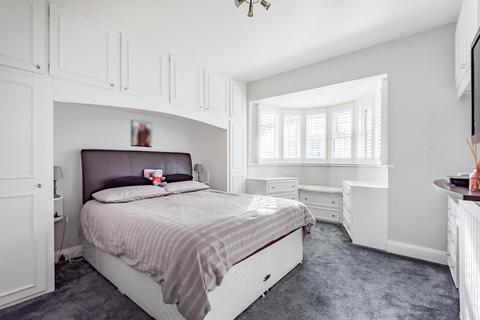 107 Ridgeway Drive, Bromley, BR1 5DB