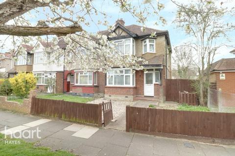 240 Botwell Lane, Hayes, UB3 2AP