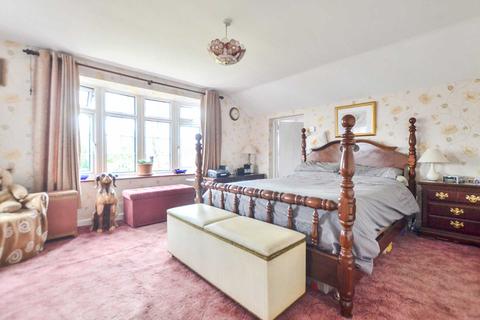 Snow Cottage High Street, Huntley, Gloucester, GL19 3ET