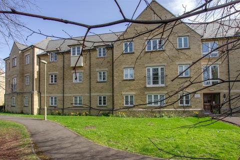 2 bedroom apartment to rent, Wilkinson Place, Witney, OX28