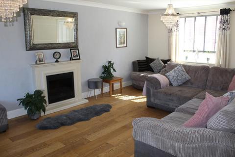 32 Thoresby Drive, Hereford, HR2 7RF