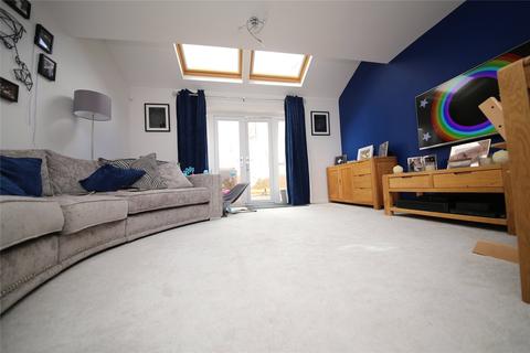 5 Wentworth Road, Stanford-le-hope, SS17 0FE