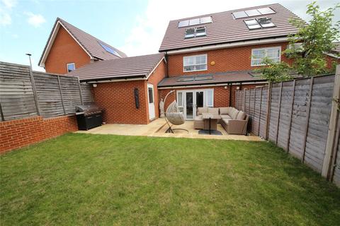 5 Wentworth Road, Stanford-le-hope, SS17 0FE
