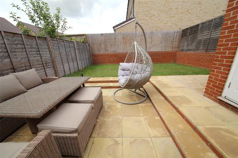 5 Wentworth Road, Stanford-le-hope, SS17 0FE